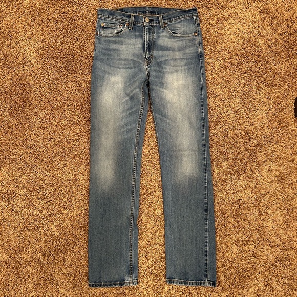 Levi’s Blue Wash 514 Straight Fit Leg Denim Jeans